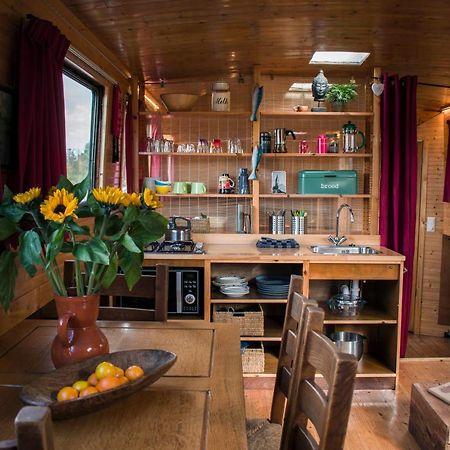 Houseboat Vinkeveen Bagian luar foto