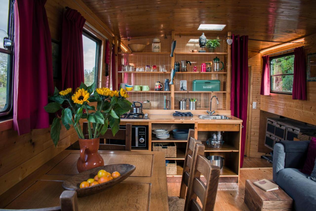 Houseboat Vinkeveen Bagian luar foto