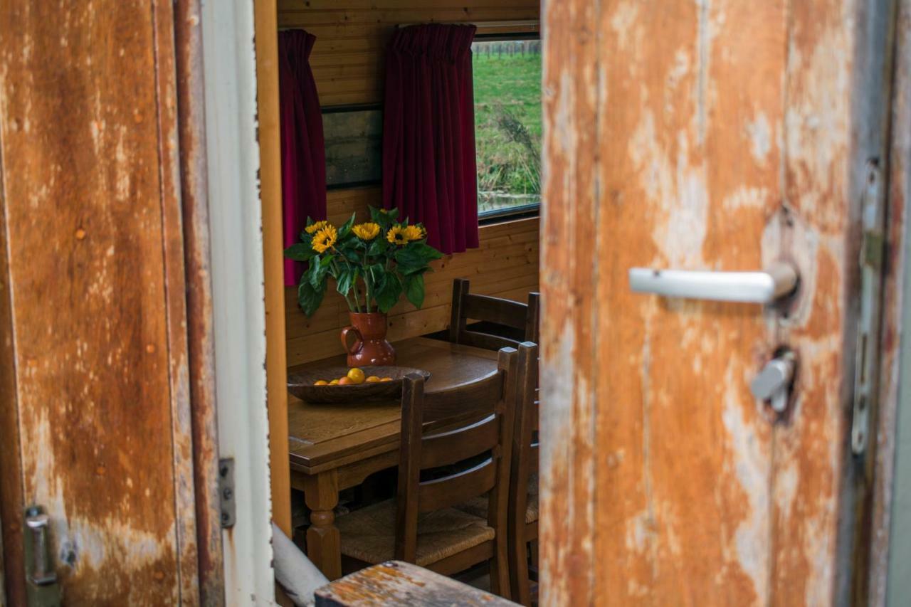 Houseboat Vinkeveen Bagian luar foto