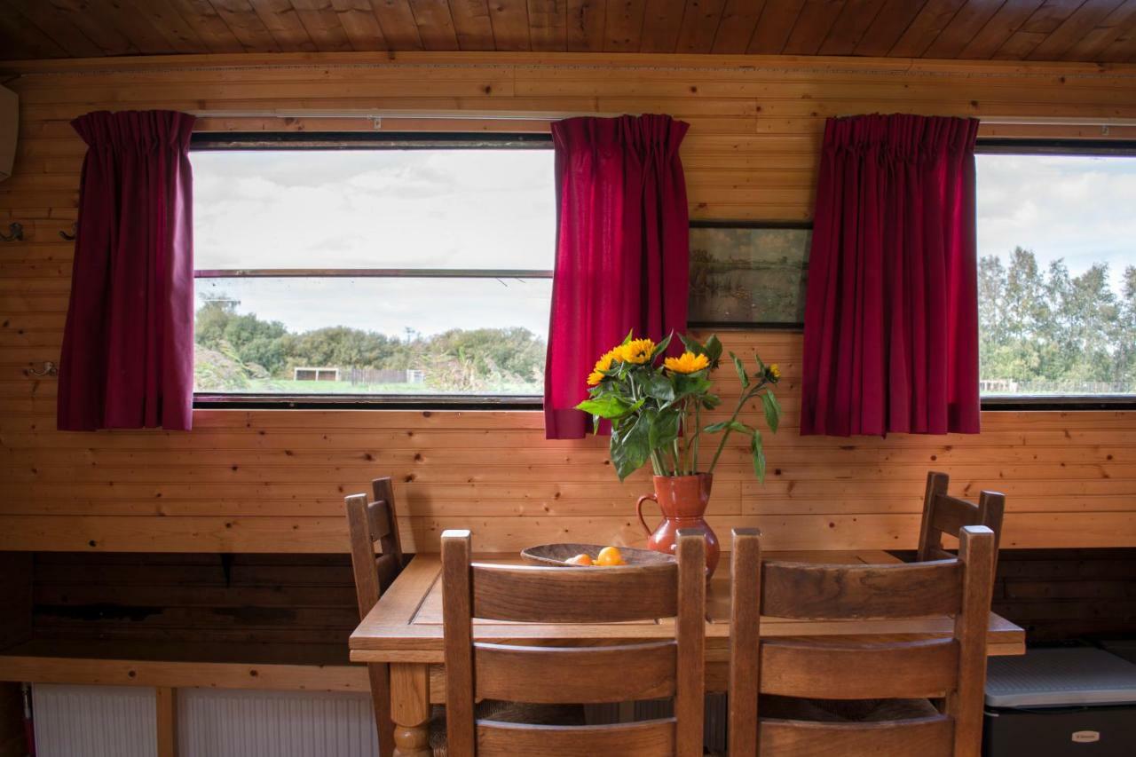 Houseboat Vinkeveen Bagian luar foto