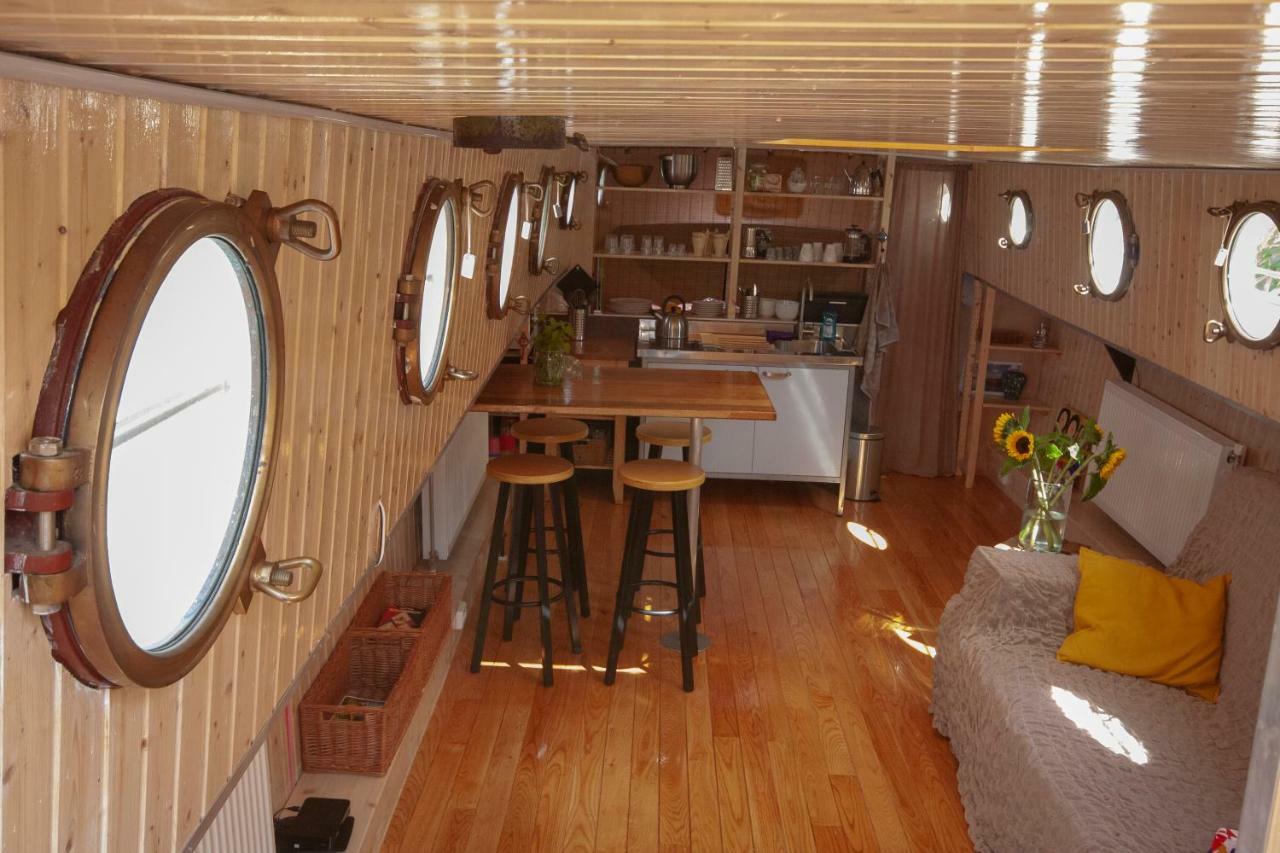 Houseboat Vinkeveen Bagian luar foto